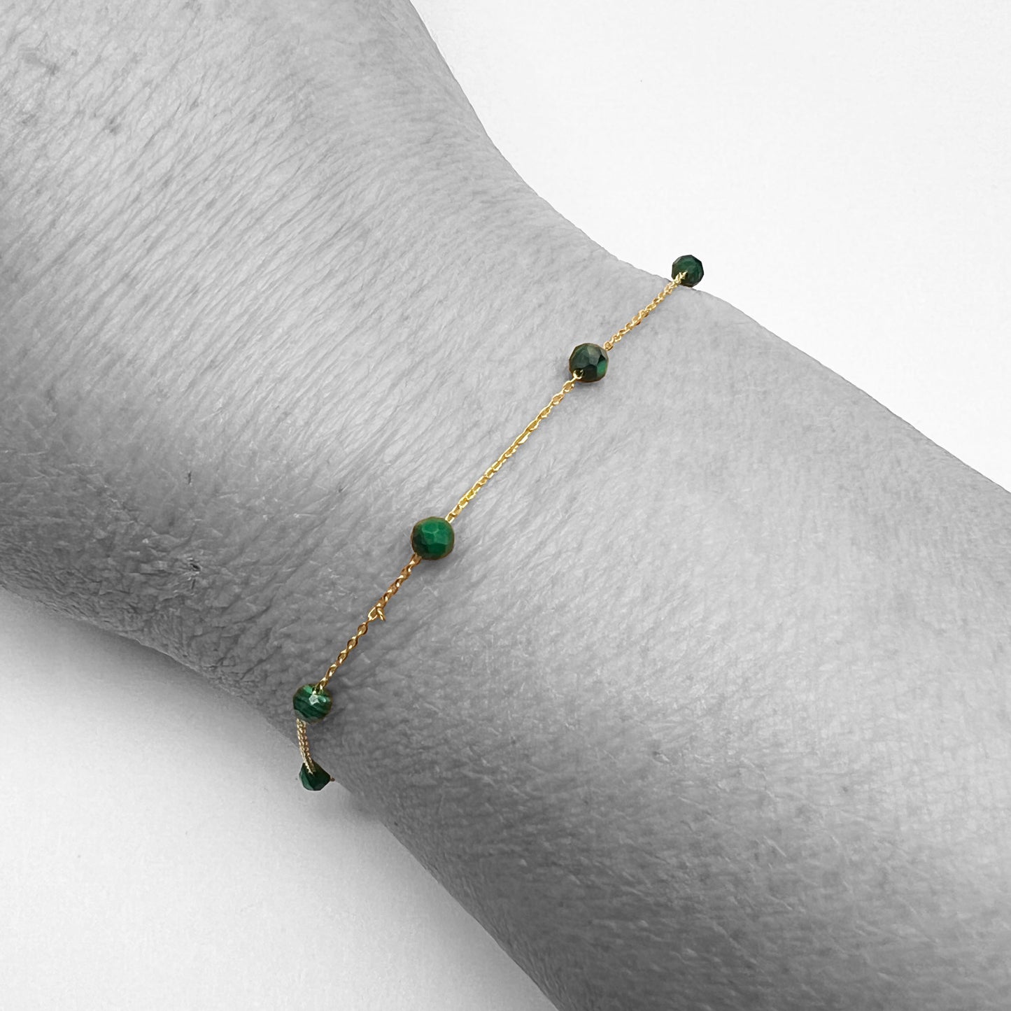 18ky Malachite Beads Bracelet