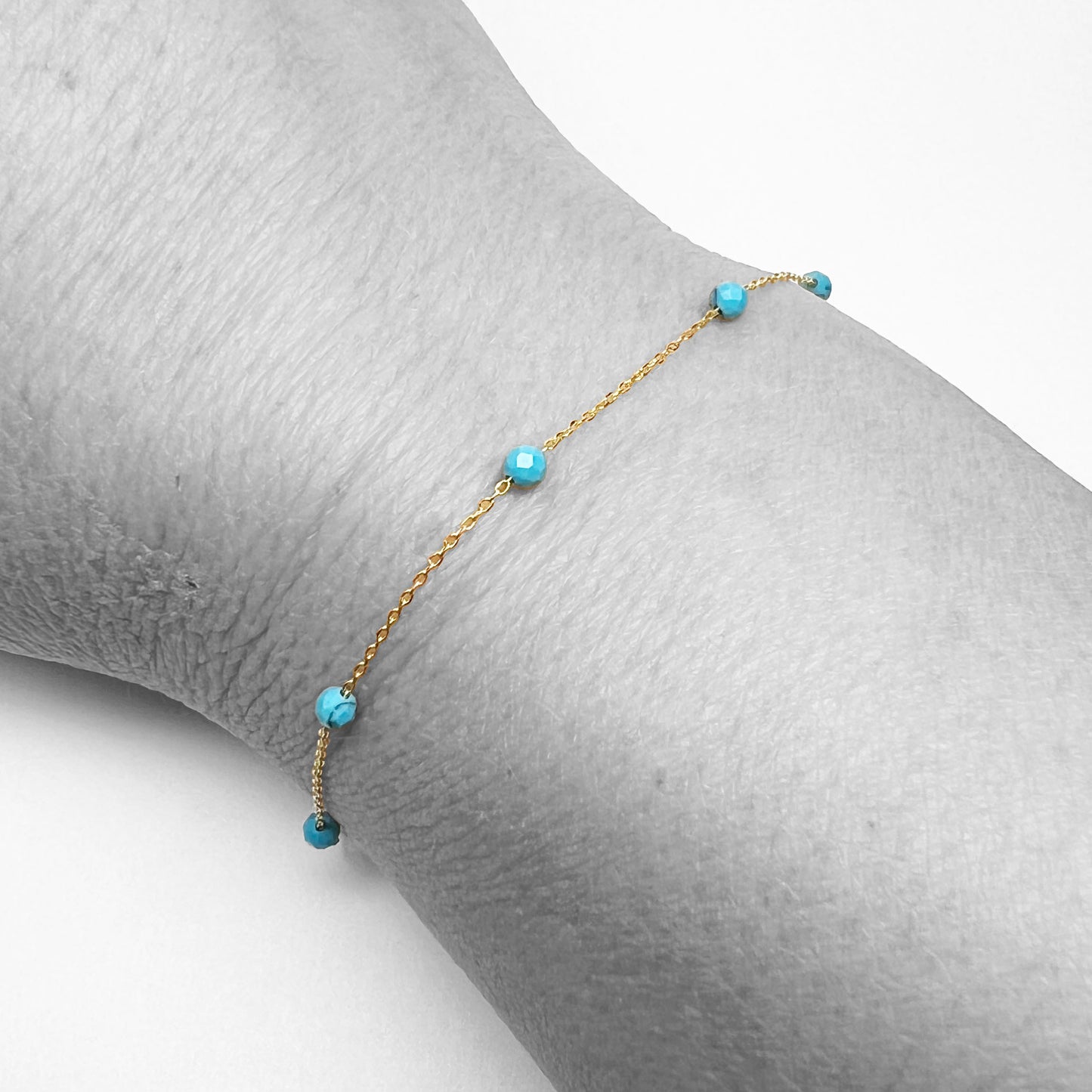 18ky Turquoise Beads Bracelet