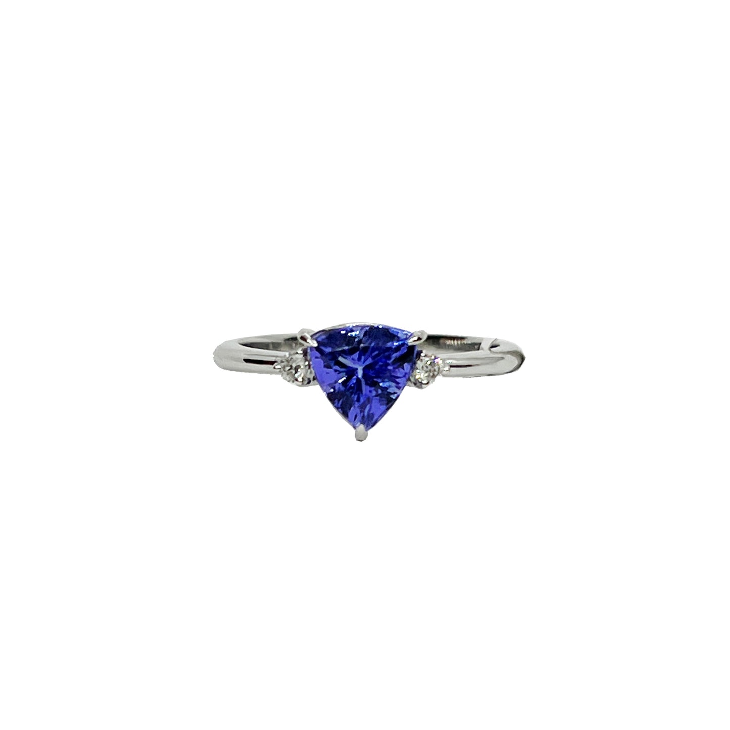 18kw Tanzanite and Diamond Ring